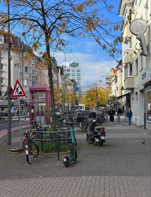 Venloer Str. mit der alten 4711-Fabrik.